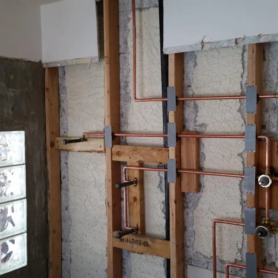 Copper pipe installation for Repiping in Town 'n' Country
